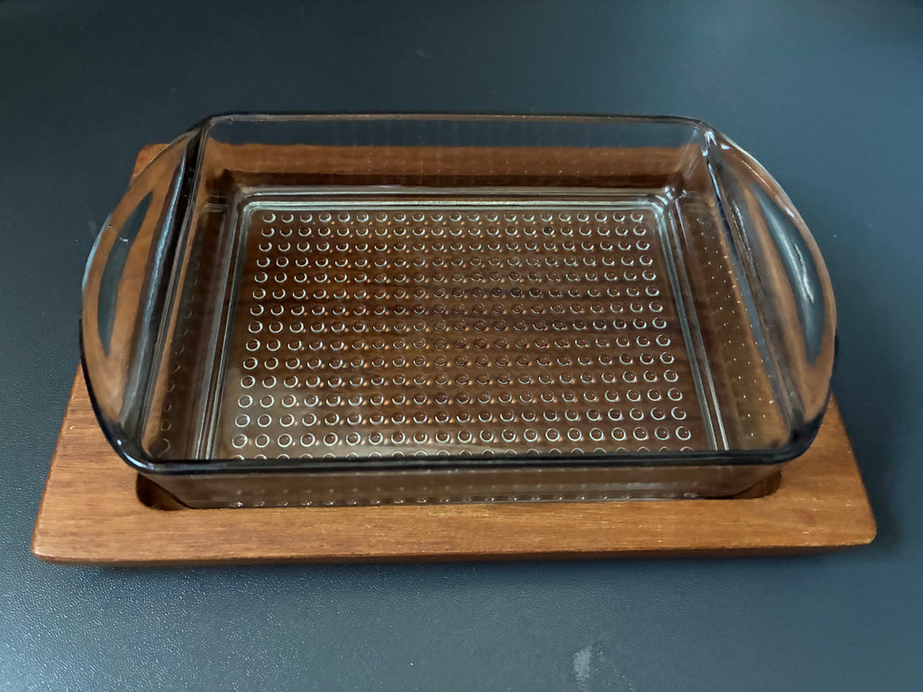Luthje Teak tray with glass dish