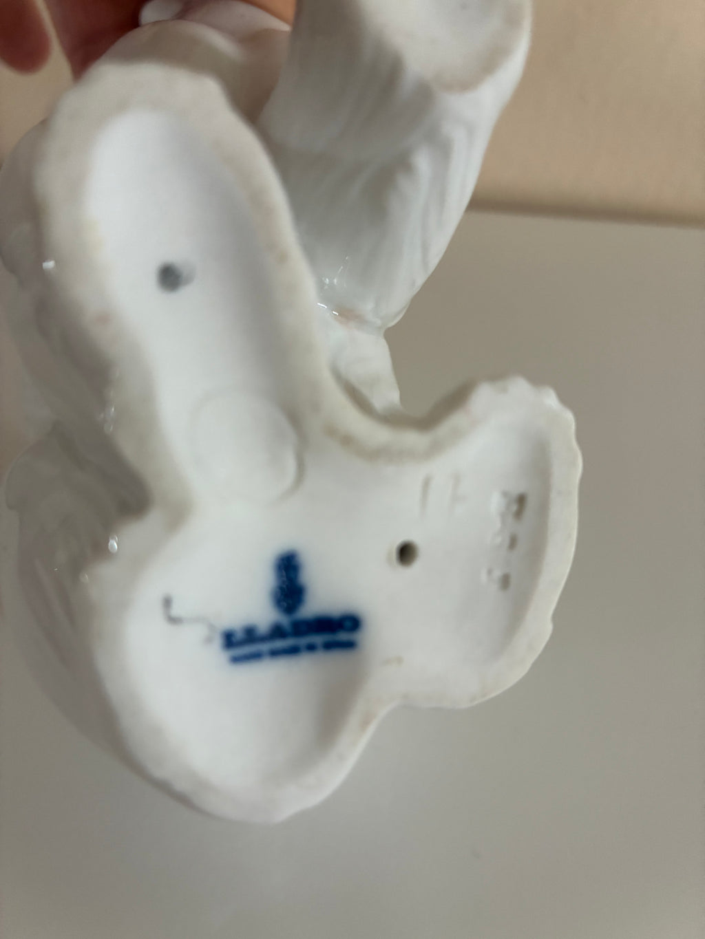 Lladro polar bear figurine