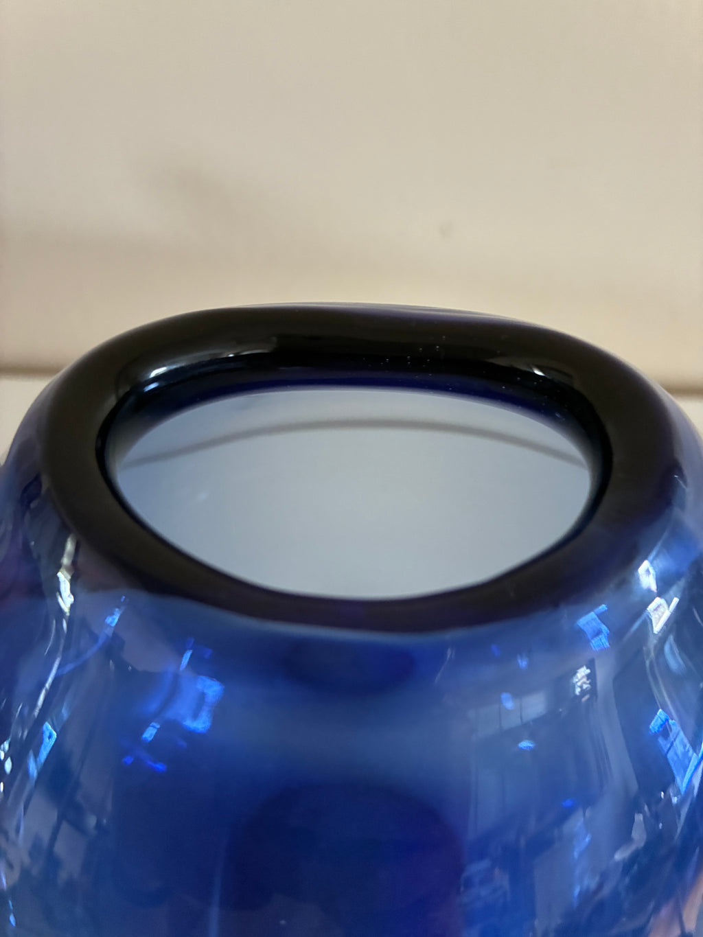 Holmegaard Per Lutkin sapphire tear drop vase small