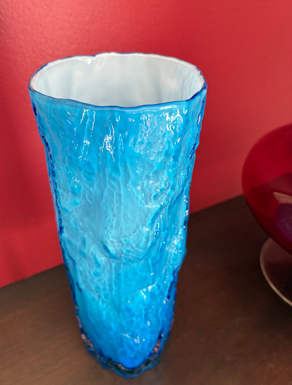white Friars Bark Vase blue